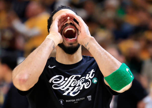 2025年菲律宾篮球联赛:得分王与篮板王是谁?