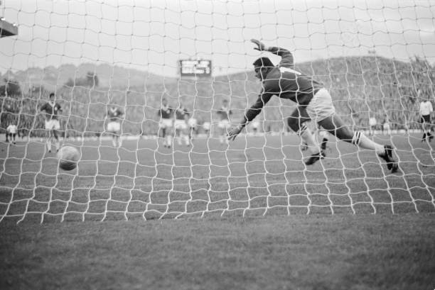 雷速体育:足球比赛在线直播,高清画质一网打尽