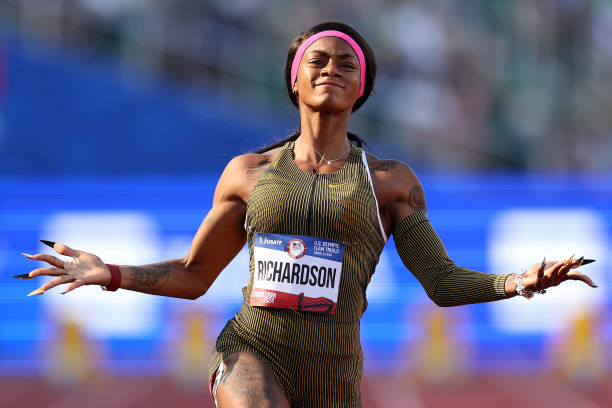 吴敏霞谈身体状况:退役后的健康管理与生活平衡