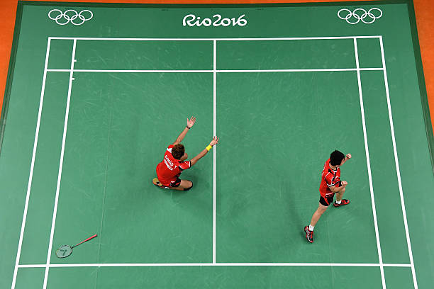 如何挑选球拍？先看懂标志里的秘密