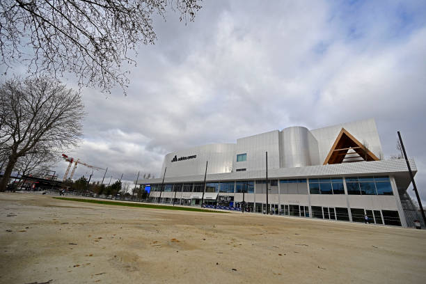 羽毛球正手与反手打法详解:附高清动作分解图