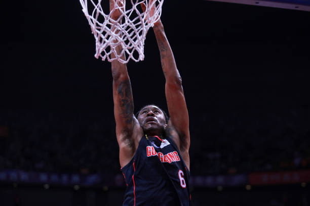 哪些网站提供稳定的NBA免费直播服务？实测推荐