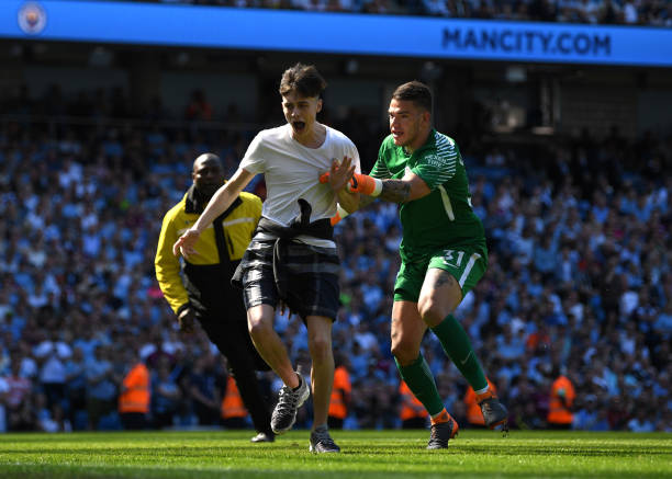 FIFA足球世界最新活动赛事：限时挑战赛火热开启！