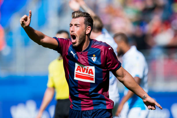 7人制足球场地的尺寸标准及划线规则