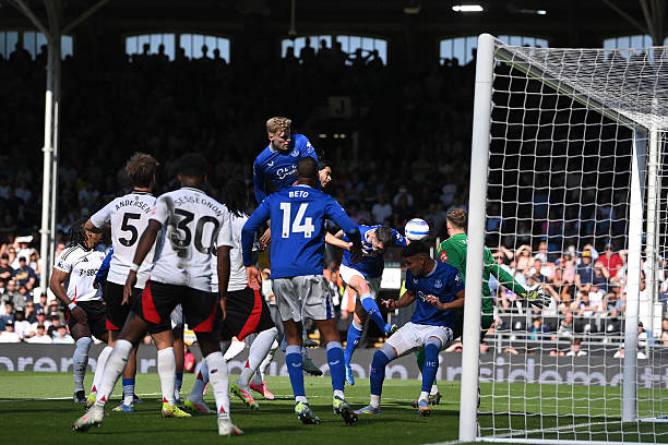 为什么罗纳尔多的过人至今无人能超越？