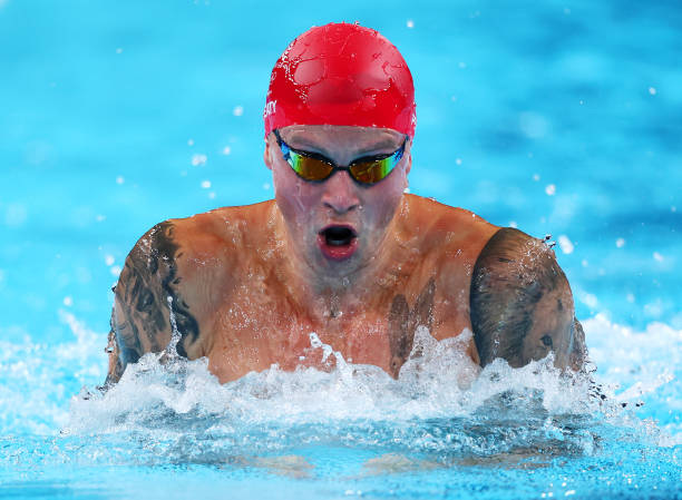 蝶泳呼吸节奏：如何配合动作高效换气