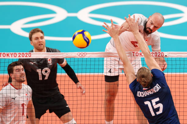 排球比赛高清完整版:激烈对抗与精彩得分全记录